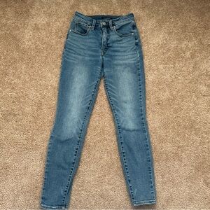 Lucky Brand Women's Blue Skinny Jeans